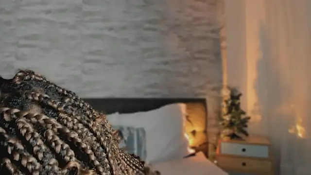 Anneth  M online show from January 15, 2026, 7:39 pm