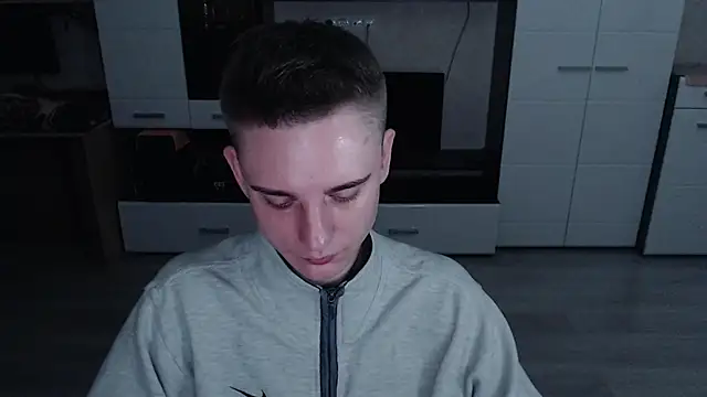 angryzan online show from October 23, 2025, 4:23 am