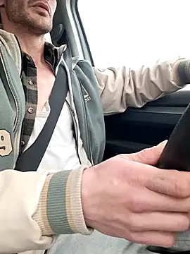 Zeefy online show from March 13, 2025, 7:31 am