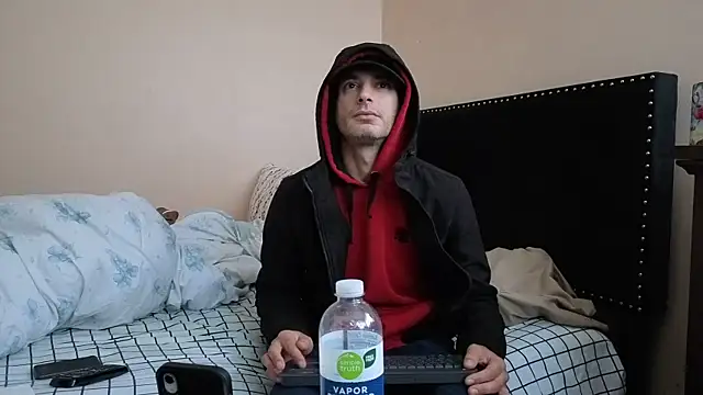 hailzeffn online show from October 21, 2025, 7:03 pm