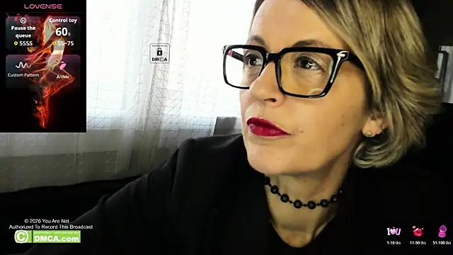 KARINASPALACIOS online show from February 5, 2026, 10:20 am