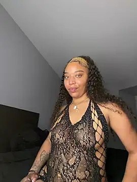 Therealaaliyahnichols online show from June 15, 2026, 2:14 am