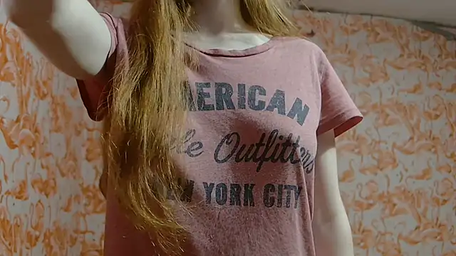 strawberrysmoothie online show from November 25, 2025, 12:54 am