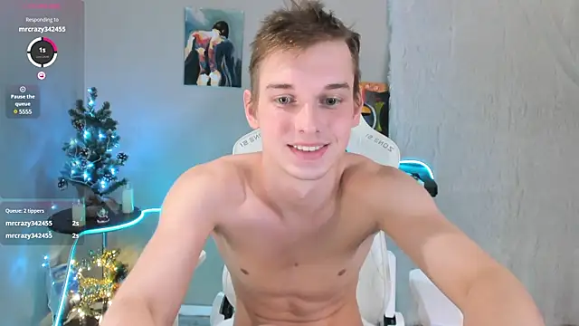 Snapshot of 4ever_dude chatting on December 21, 2024, 7:24 am 4ever dude online show from December 21, 2024, 7:24 am