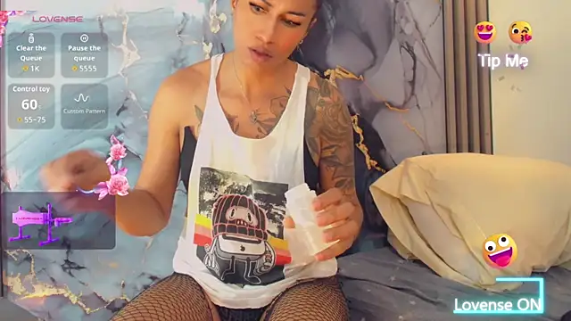 khiara moretti online show from April 8, 2026, 11:43 am