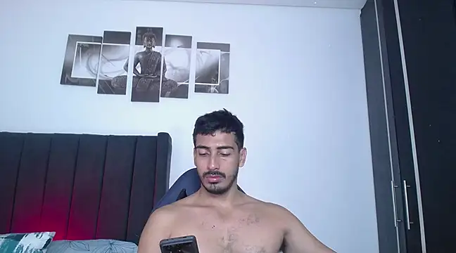 Snapshot of muscle_ares chatting on March 14, 2025, 1:13 pm muscle ares online show from March 14, 2025, 1:13 pm