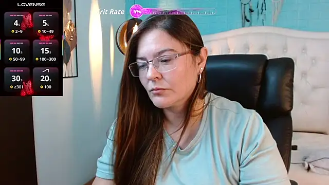 MsJossie online show from September 24, 2025, 3:21 am