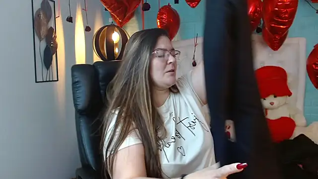 MsJossie online show from February 19, 2026, 3:46 am