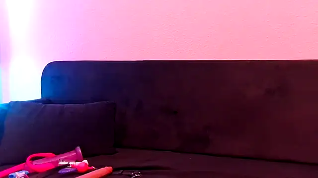 Blzsugar online show from April 15, 2026, 12:06 am