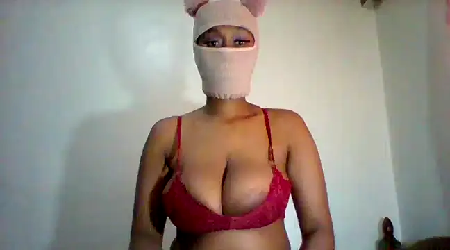 Snapshot of THUEBA17 chatting on January 31, 2025, 9:27 am THUEBA17 online show from January 31, 2025, 9:27 am