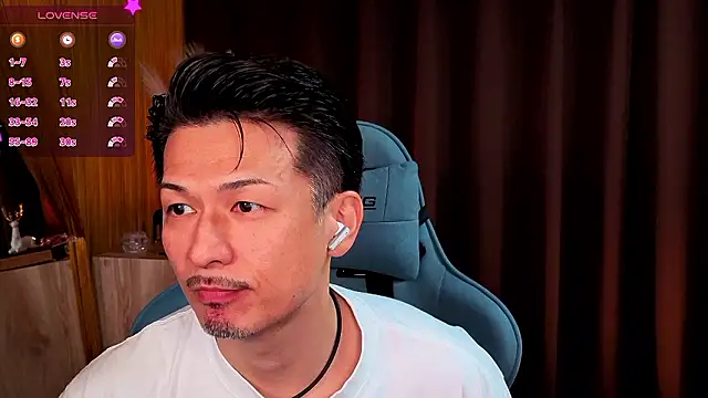 HARU-outdoor-x online show from September 23, 2025, 2:20 pm