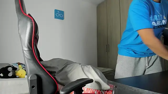 jacob firexx online show from September 25, 2025, 2:48 am