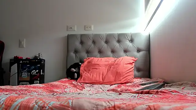 jacob firexx online show from November 6, 2025, 1:45 pm