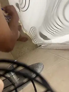 christian0009 online show from February 11, 2026, 4:39 am