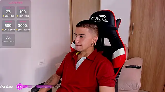 ftmphilip  online show from January 16, 2025, 9:40 pm