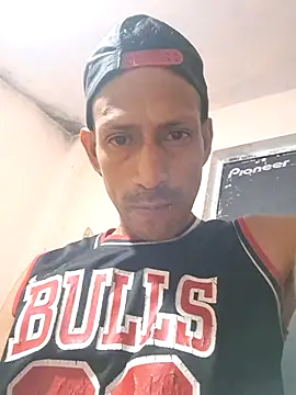 Snapshot of fkoito chatting on November 4, 2025, 12:21 am fkoito online show from November 4, 2025, 12:21 am