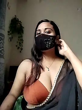 Snapshot of SimaRoy- chatting on January 19, 2026, 1:42 am SimaRoy- online show from January 19, 2026, 1:42 am