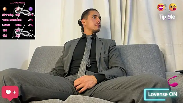 Tom blunt96 online show from February 8, 2026, 5:11 am