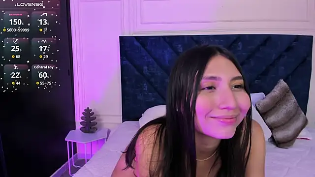 Snapshot of blessed_3333 chatting on February 6, 2026, 6:33 pm blessed 3333 online show from February 6, 2026, 6:33 pm