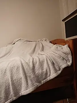 niesmialy39oon online show from February 15, 2026, 7:10 pm