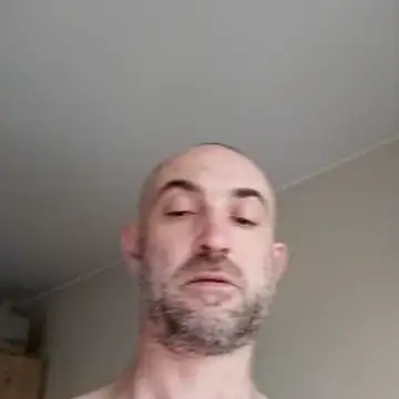 Snapshot of niesmialy39oon chatting on May 24, 2026, 6:46 pm niesmialy39oon online show from May 24, 2026, 6:46 pm