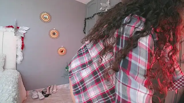 arteverena online show from January 4, 2025, 5:58 pm