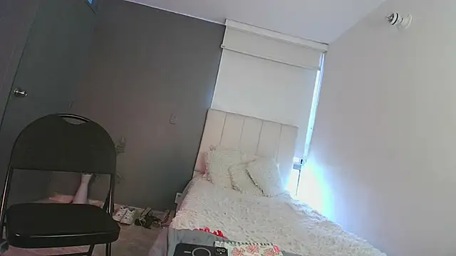 arteverena online show from March 2, 2025, 9:01 pm