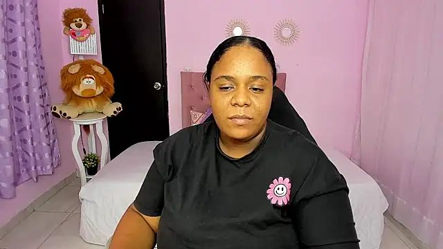 Snapshot of bbw_charlote chatting on March 3, 2026, 12:11 pm bbw charlote online show from March 3, 2026, 12:11 pm