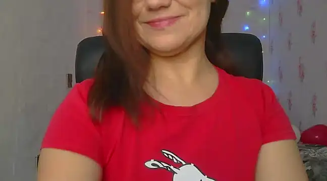 Snapshot of KittyyLaBeauty chatting on February 12, 2025, 1:27 pm KittyyLaBeauty online show from February 12, 2025, 1:27 pm