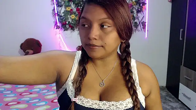 Snapshot of sexysusan4you chatting on October 15, 2025, 8:09 pm sexysusan4you online show from October 15, 2025, 8:09 pm