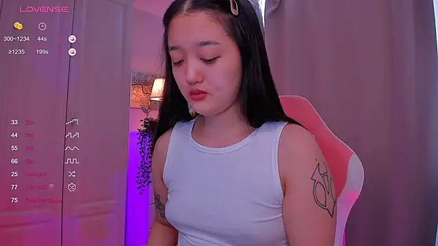 FreyaRaya online show from January 25, 2025, 9:04 am