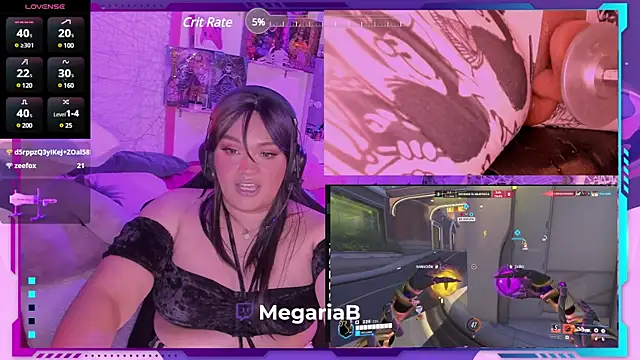 Snapshot of MegariaB chatting on March 10, 2025, 7:42 am MegariaB online show from March 10, 2025, 7:42 am