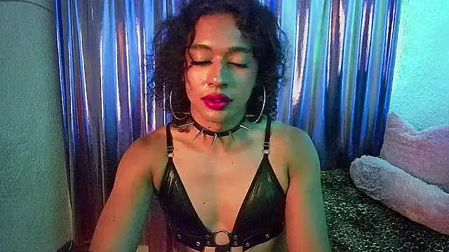 Snapshot of angelsdustxxx chatting on June 5, 2026, 6:52 am angelsdustxxx online show from June 5, 2026, 6:52 am