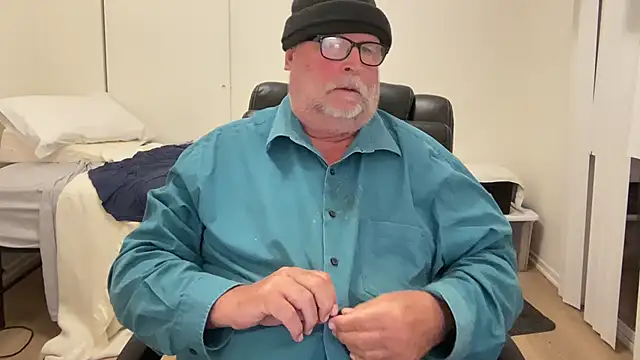 Drummajor online show from March 16, 2025, 4:09 am