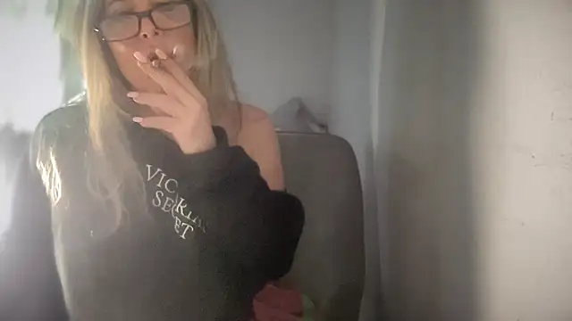 ALEXADANIELLE online show from March 13, 2026, 8:04 pm