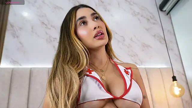 Annyy Rosse online show from April 9, 2026, 4:56 am