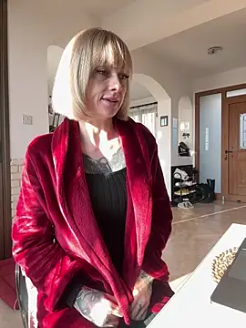 haileyhope  online show from March 7, 2026, 2:36 pm