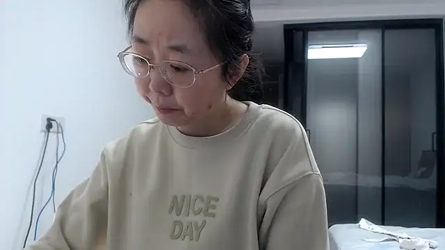 sonyx online show from February 23, 2025, 2:57 pm