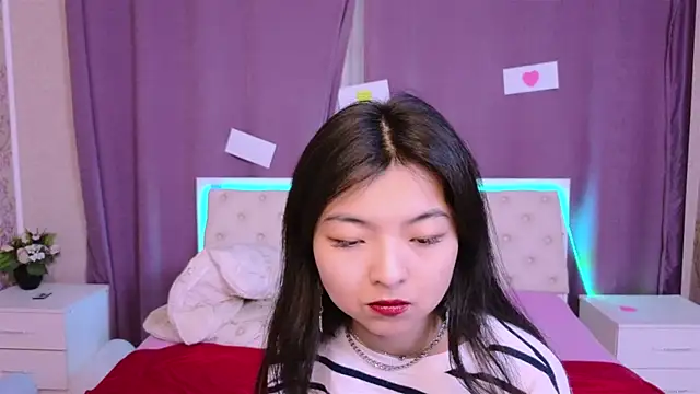 Shy Kira online show from February 16, 2025, 12:10 pm