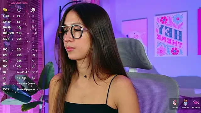 LanaBaker online show from November 11, 2025, 2:55 am