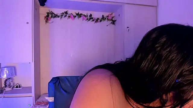 CANDYGABYY online show from May 28, 2026, 7:55 pm