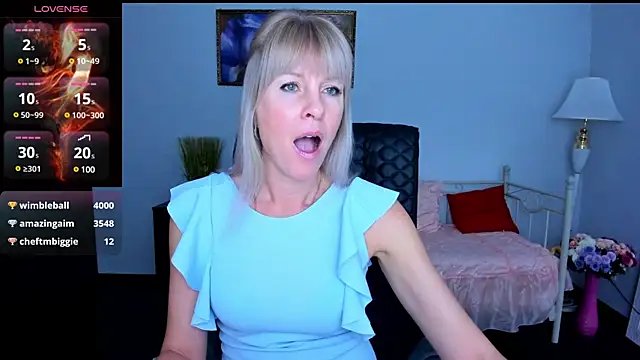 Snapshot of Anita_Tayson chatting on December 11, 2024, 10:03 am Anita Tayson online show from December 11, 2024, 10:03 am