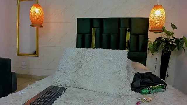 Levy Steve online show from September 28, 2025, 3:45 am