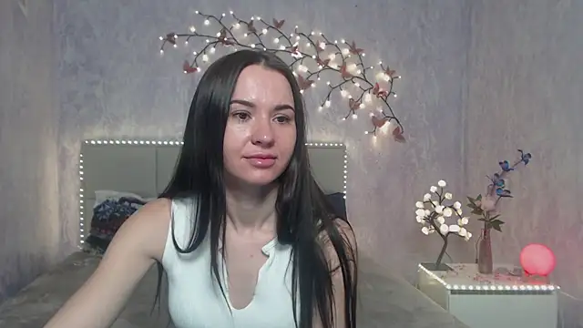 KaraCriegs online show from March 12, 2026, 6:36 pm