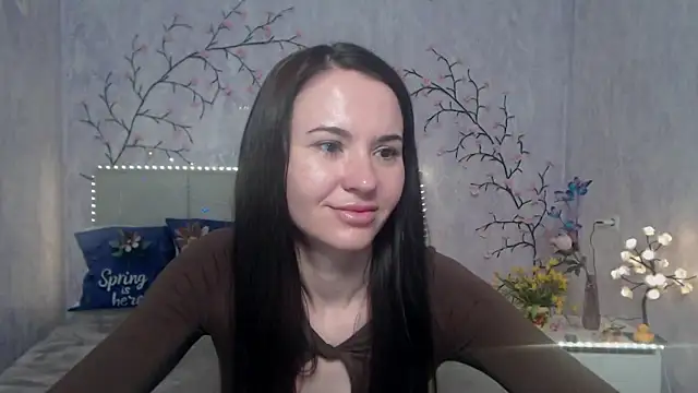 KaraCriegs online show from April 21, 2026, 2:26 am
