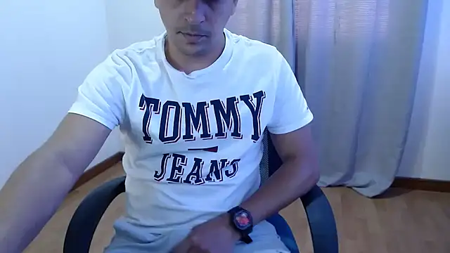 Bamban1419  online show from October 2, 2025, 3:41 pm