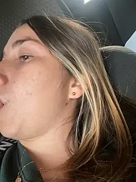 Iris love18 online show from February 25, 2025, 10:18 pm