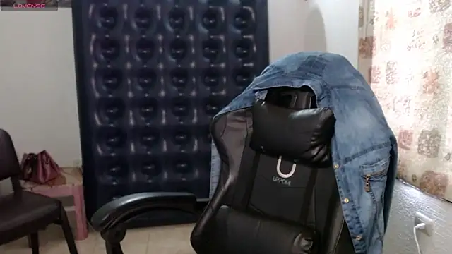 Snapshot of horny_paty chatting on February 23, 2026, 3:20 pm horny paty online show from February 23, 2026, 3:20 pm