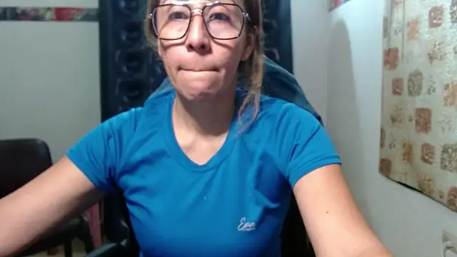 Snapshot of horny_paty chatting on February 26, 2026, 1:04 am horny paty online show from February 26, 2026, 1:04 am