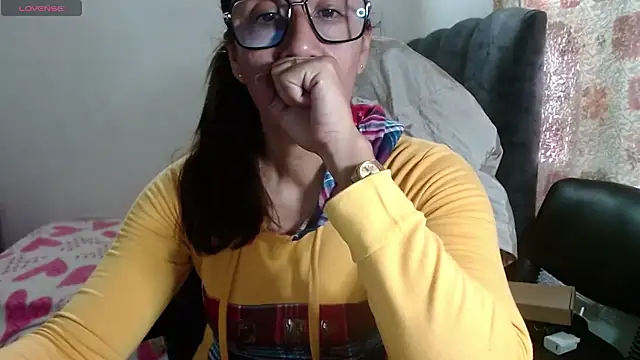 horny paty online show from April 15, 2026, 9:04 pm